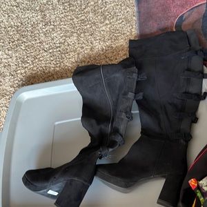 Black boots from torrid new haven’t worn